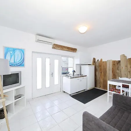 Vila Holiday House Sea &Fun Rtina